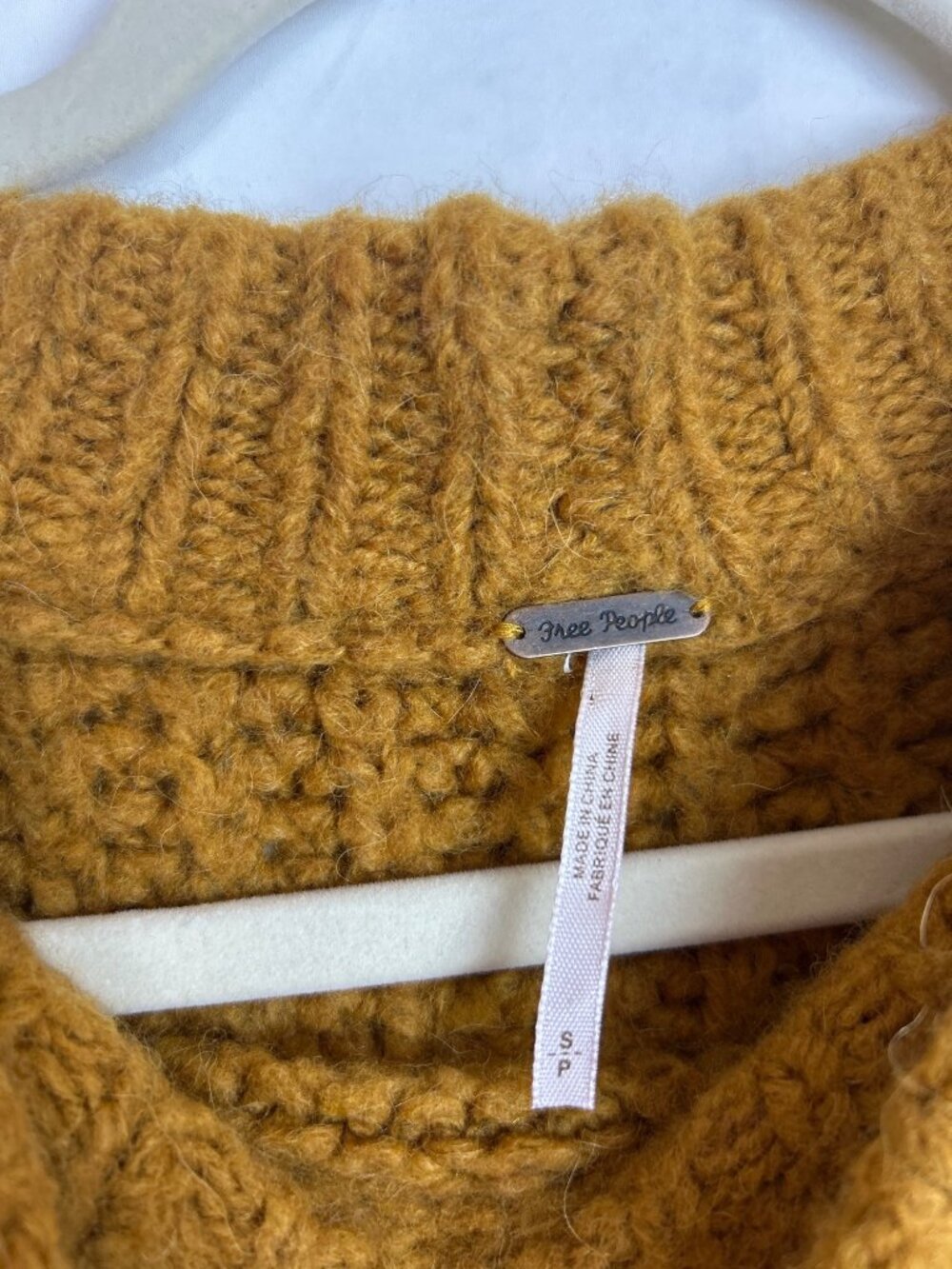 Free People Cropped Sweater Size S Cozy Alpine Mock Neck Alpaca Wool Blend - Picture 8 of 12